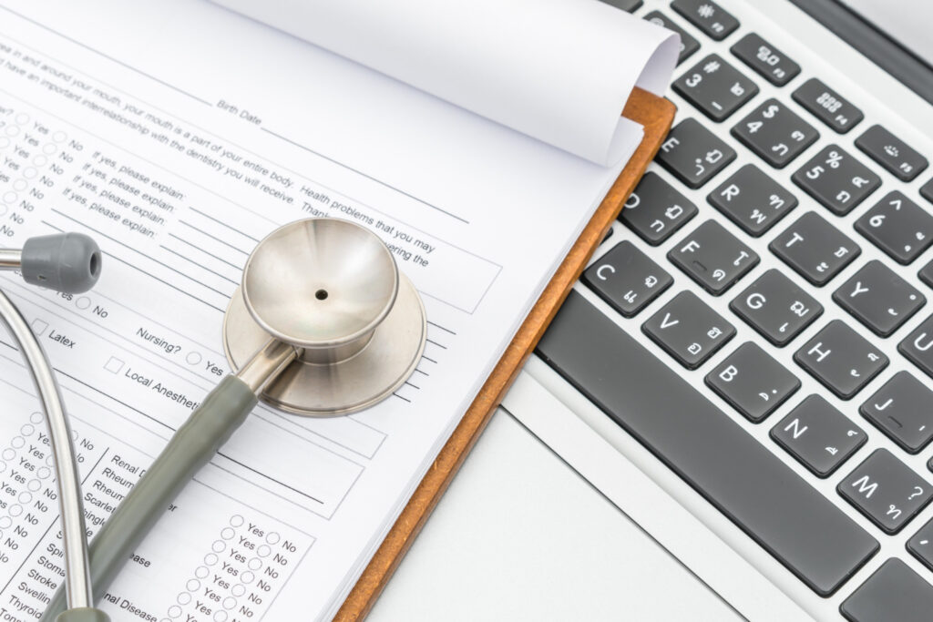 CBS e IBS para clínicas médicas no Rio Grande do Sul: como revisar preços e contratos em 2026